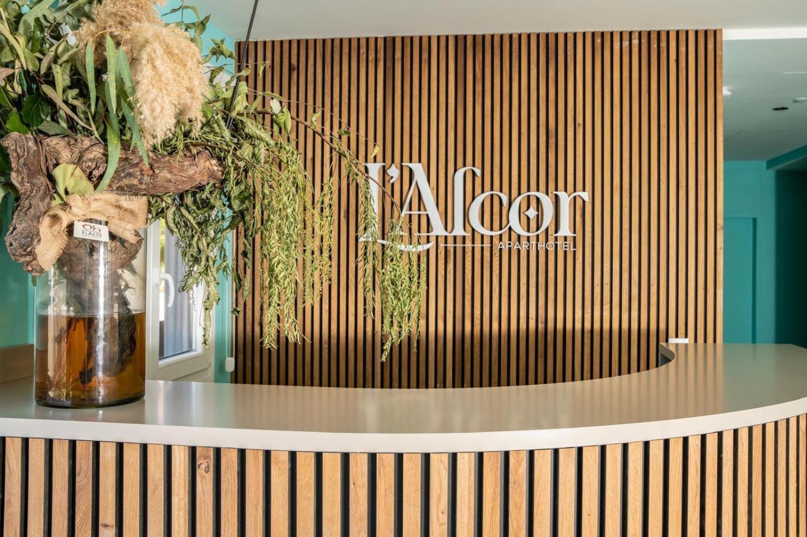 L'Alcor Aparthotel 阿利坎特 外观 照片